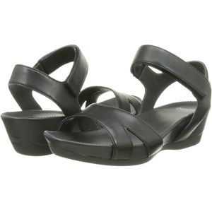 Camper women’s micro heel sandal size 8.5/9 (39)